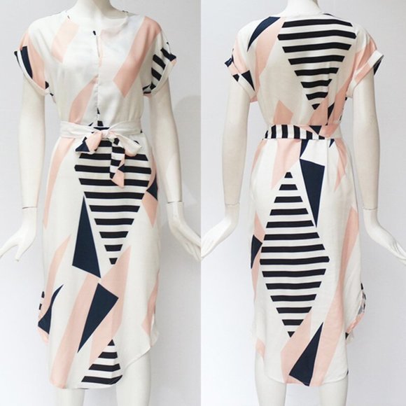 Geometric Print V-Neck Long Dress - Picture 2 of 4